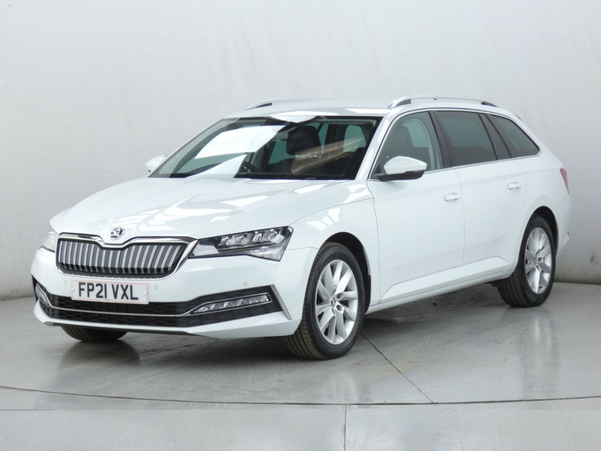 SKODA SUPERB 1.4 SE TECHNOLOGY IV DSG 5D 215 BHP - 2021 - £13,990