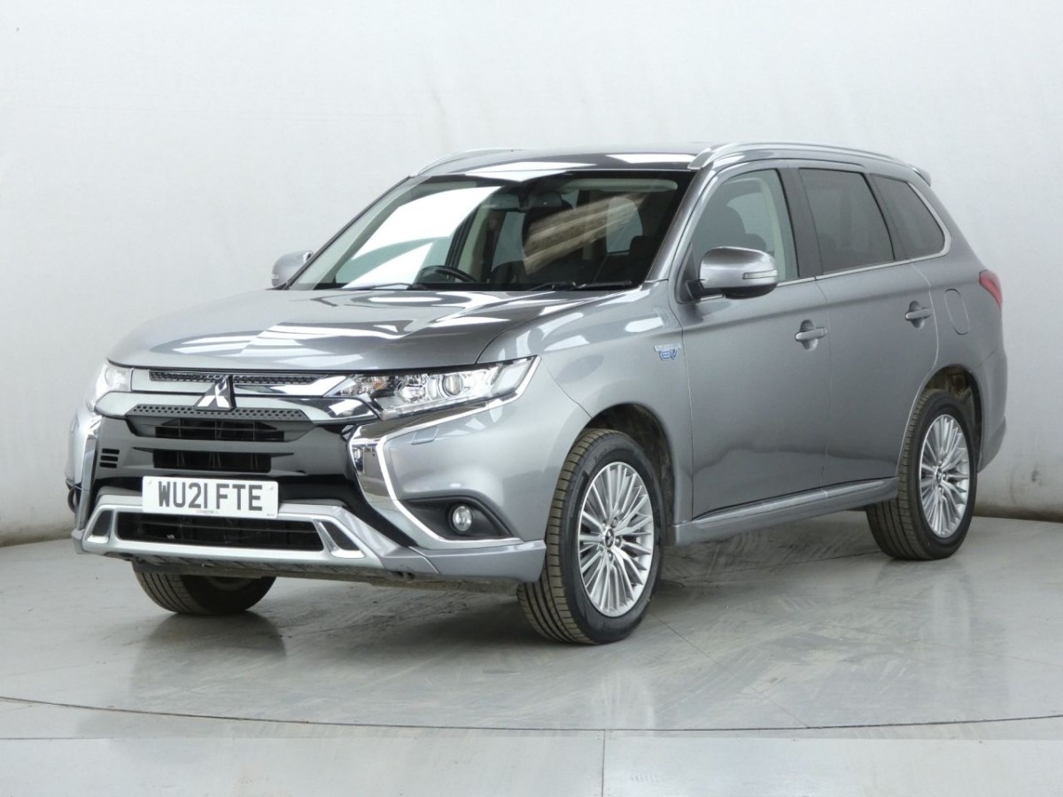 MITSUBISHI OUTLANDER 2.4 PHEV DESIGN 5D 222 BHP - 2021 - £16,990