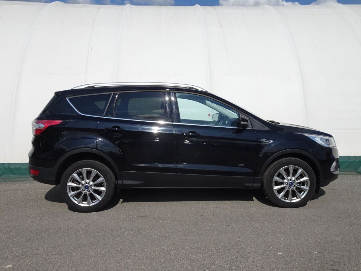 FORD KUGA 1.5 TITANIUM EDITION 5D 176 BHP - 2019 - £17,990