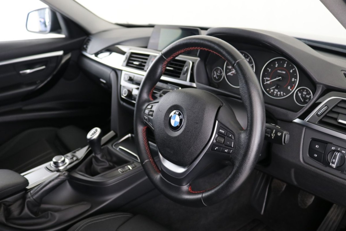 BMW 3 SERIES 2.0 320D XDRIVE SPORT TOURING 5D 188 BHP - 2016 - £12,400