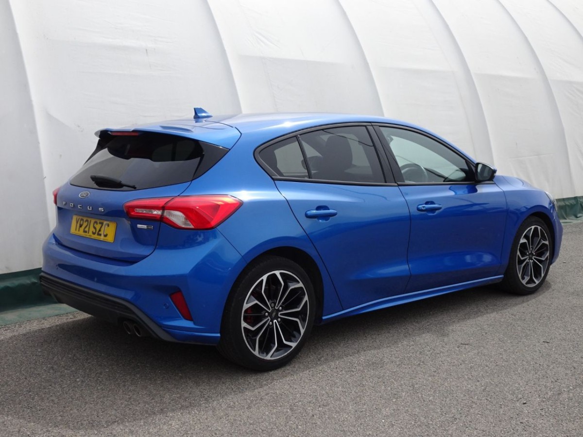 FORD FOCUS 1.0 ST-LINE X EDITION MHEV 5D 124 BHP - 2021 - £11,700