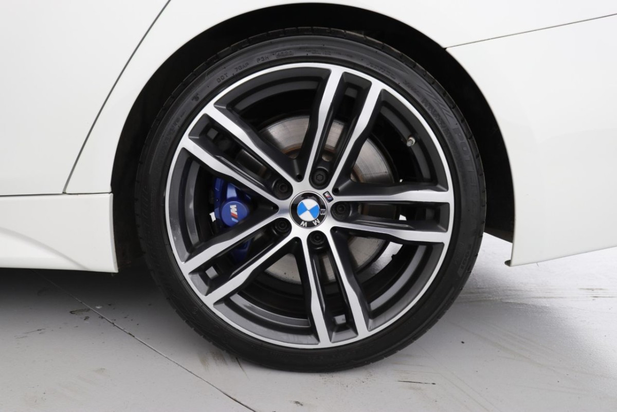 BMW 3 SERIES 2.0 330E M SPORT SHADOW EDITION 4D 249 BHP - 2018 - £19,700