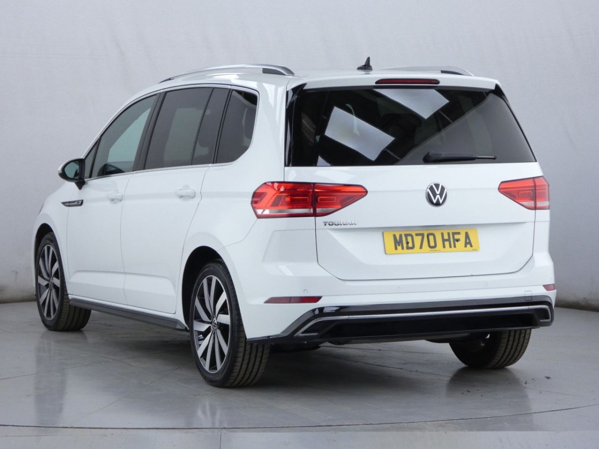 VOLKSWAGEN TOURAN 1.5 R-LINE TSI DSG 5D 148 BHP - 2021 - £20,990