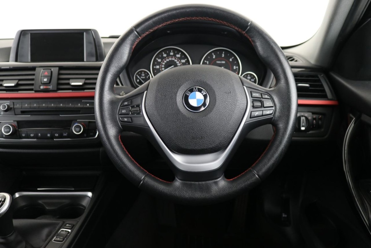 BMW 3 SERIES 2.0 318D SPORT 4D 141 BHP - 2014 - £12,490