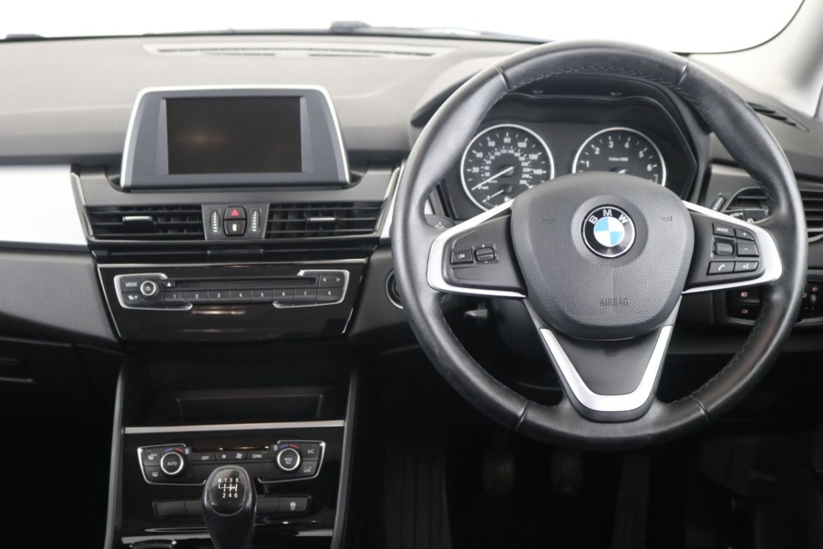 BMW 2 SERIES 1.5 218I SE GRAN TOURER 5D 134 BHP - 2016 - £14,490
