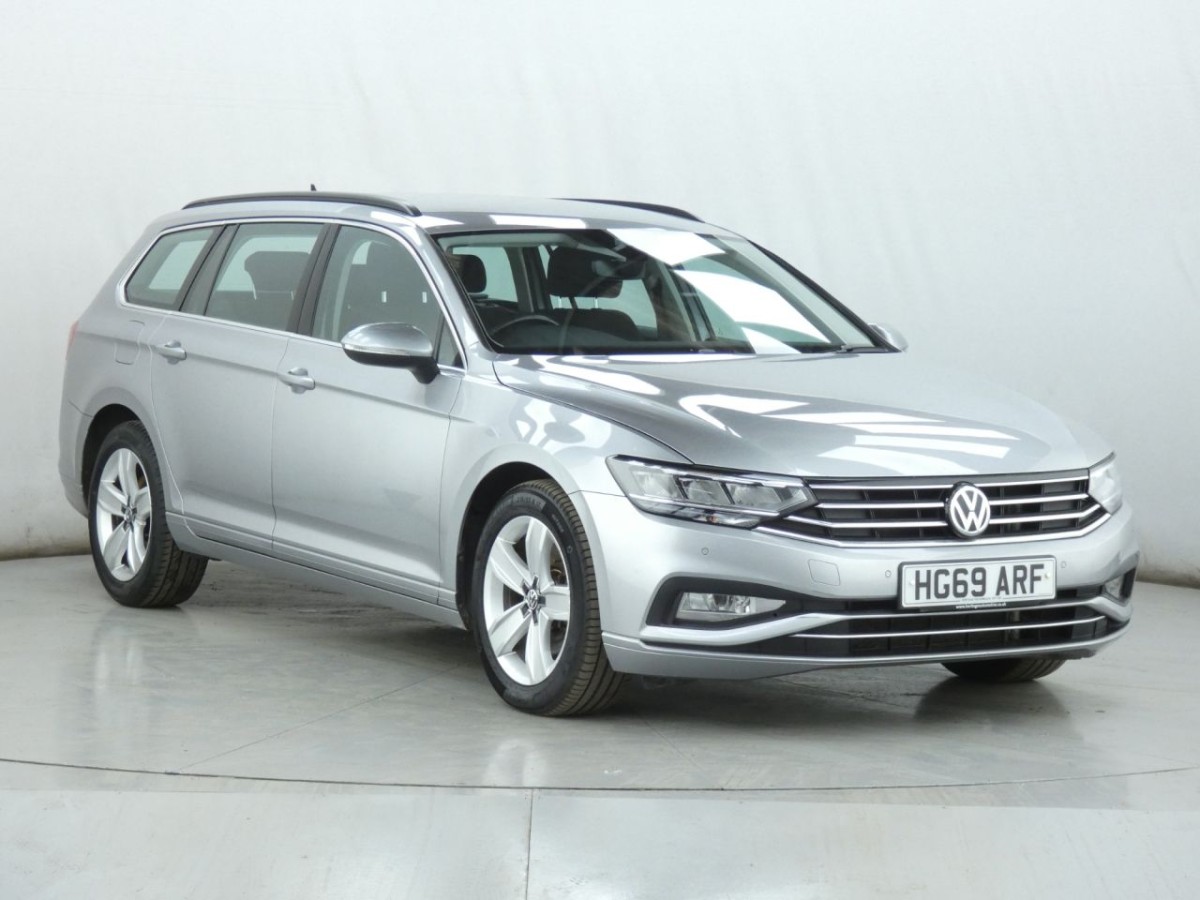 VOLKSWAGEN PASSAT 1.6 SE TDI DSG 5D 119 BHP - 2020 - £11,400