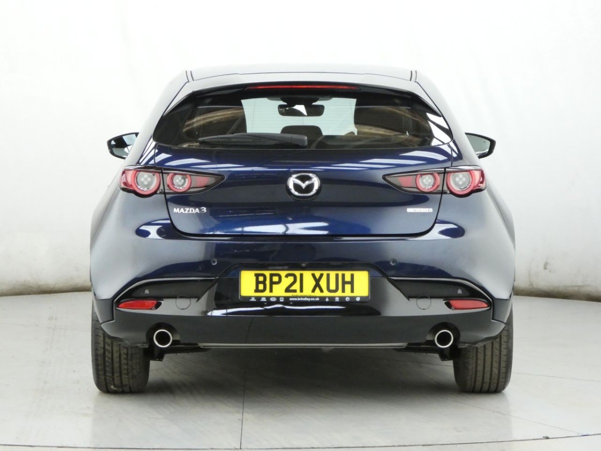 MAZDA 3 2.0 SE-L LUX MHEV 5D 121 BHP - 2021 - £15,400