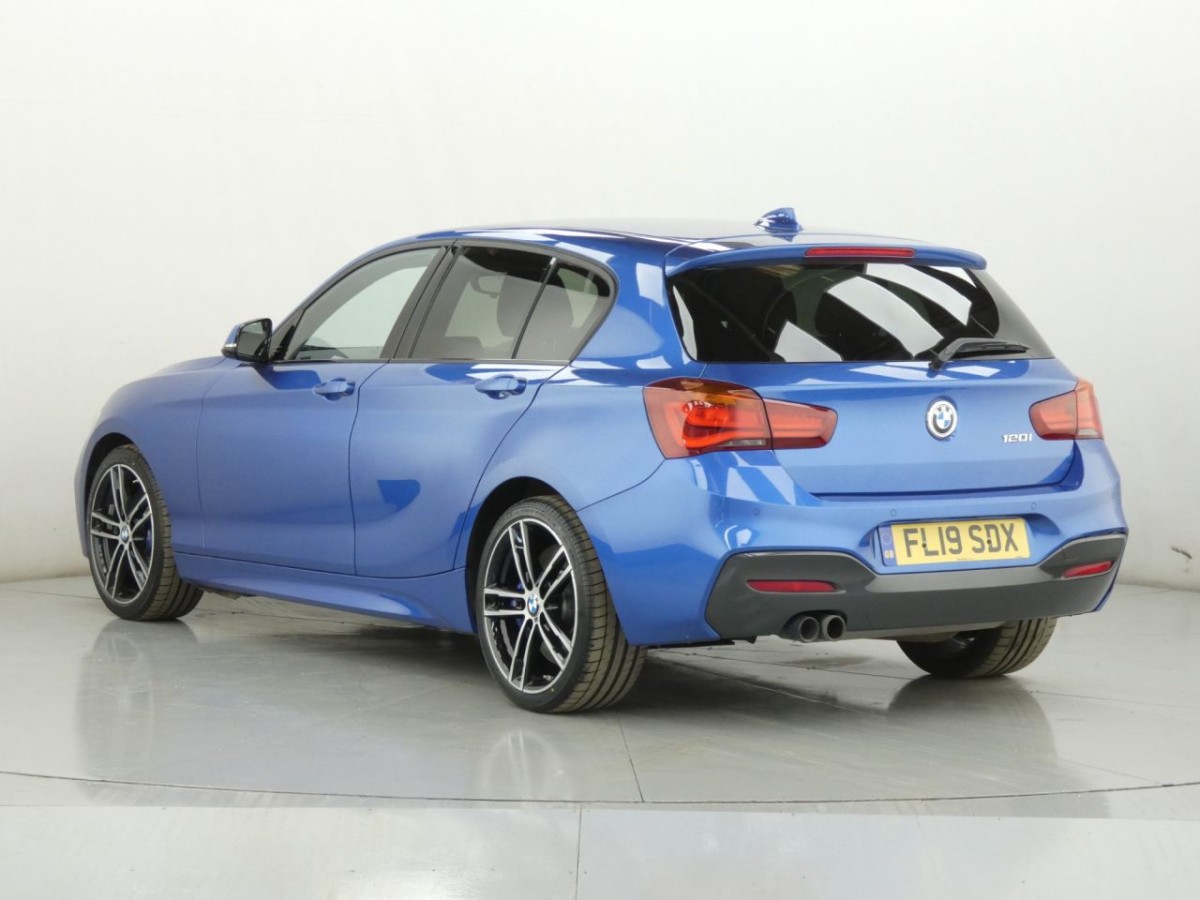 BMW 1 SERIES 2.0 120I M SPORT SHADOW EDITION 5D 181 BHP - 2019 - £17,400