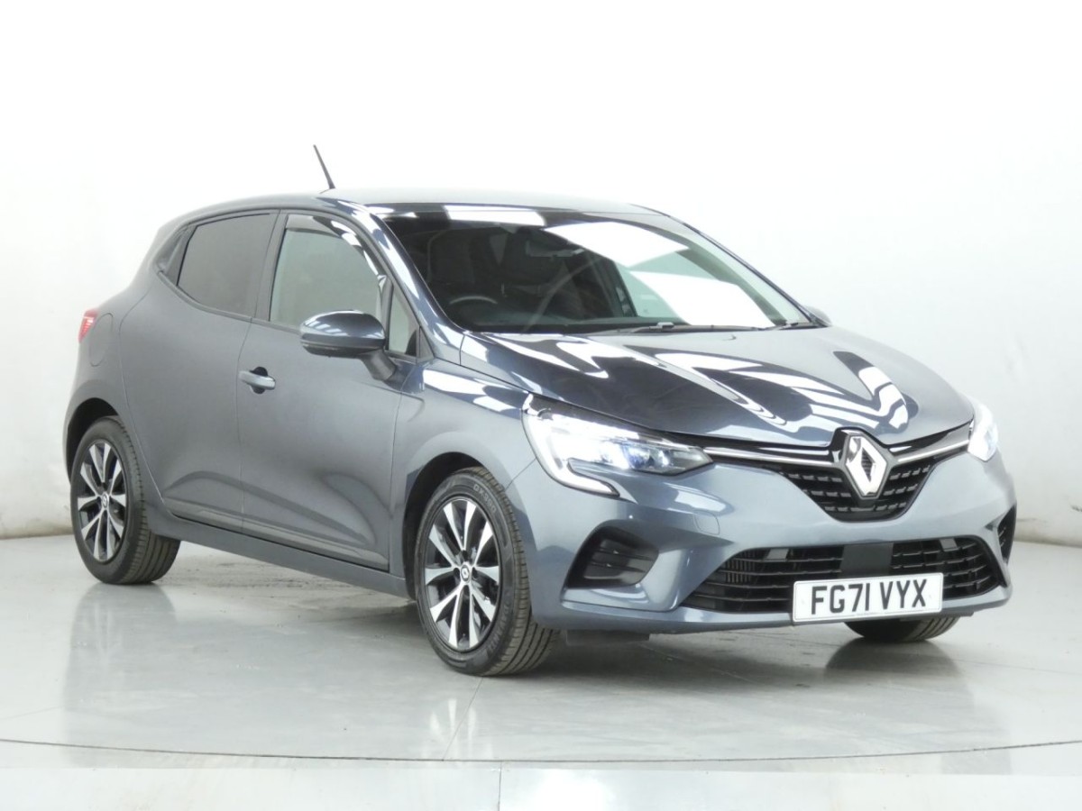 RENAULT CLIO 1.0 ICONIC TCE 5D 90 BHP - 2021 - £9,890
