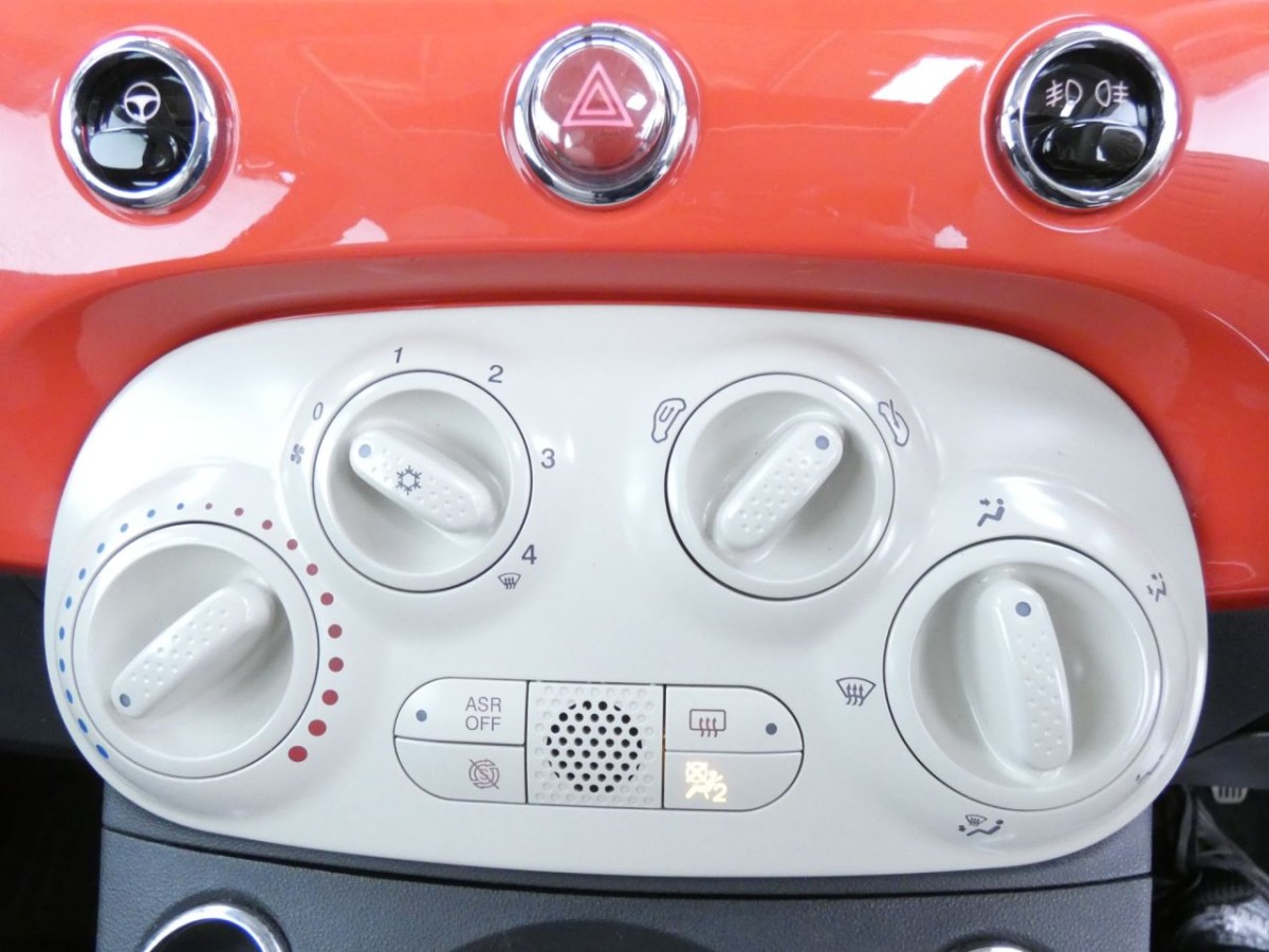 FIAT 500 1.2 LOUNGE DUALOGIC 3D 69 BHP - 2015 - £8,400