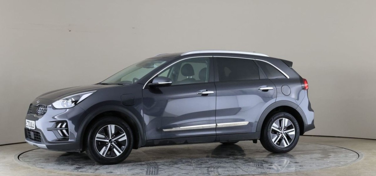 KIA NIRO 1.6 3 PHEV 5D 139 BHP - 2021 - £17,990