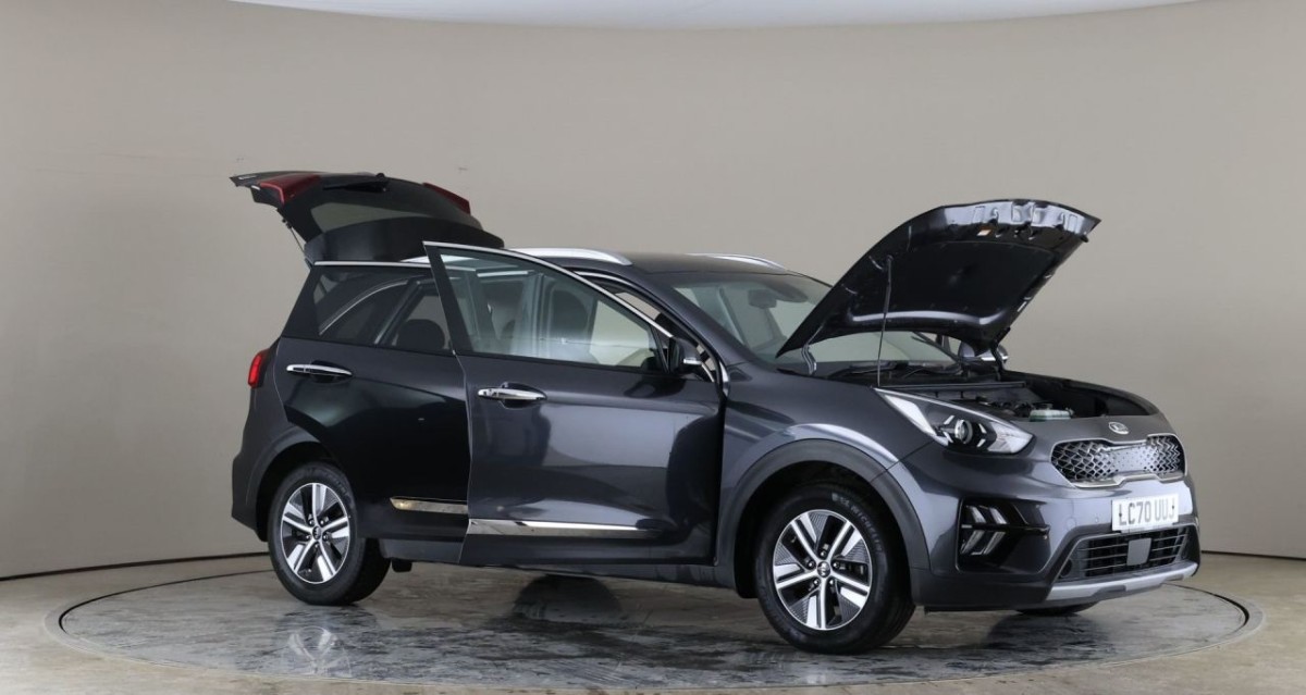 KIA NIRO 1.6 3 PHEV 5D 139 BHP - 2021 - £17,990