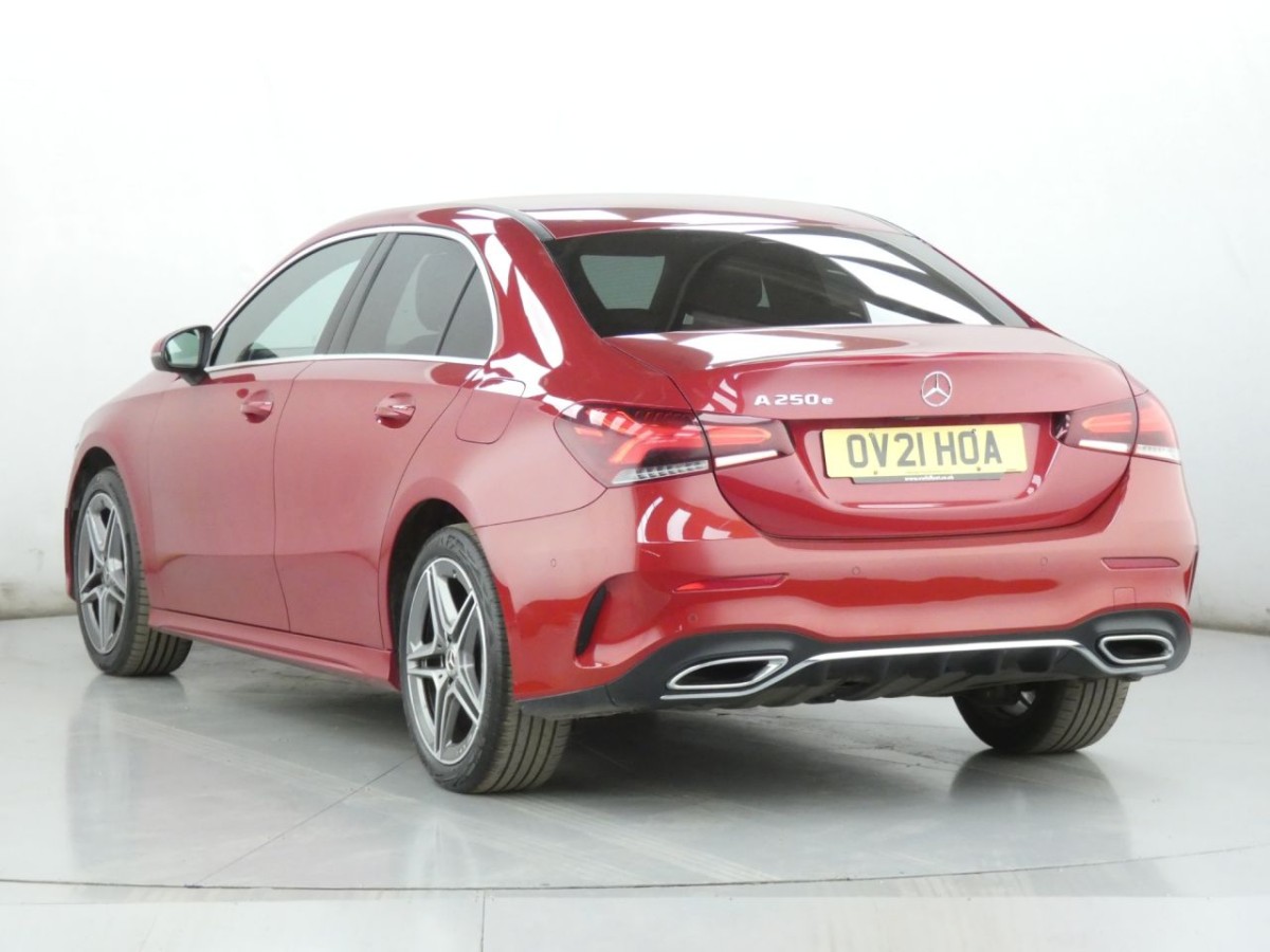 MERCEDES-BENZ A-CLASS 1.3 A 250 E AMG LINE EXECUTIVE 4D 259 BHP - 2021 - £13,400