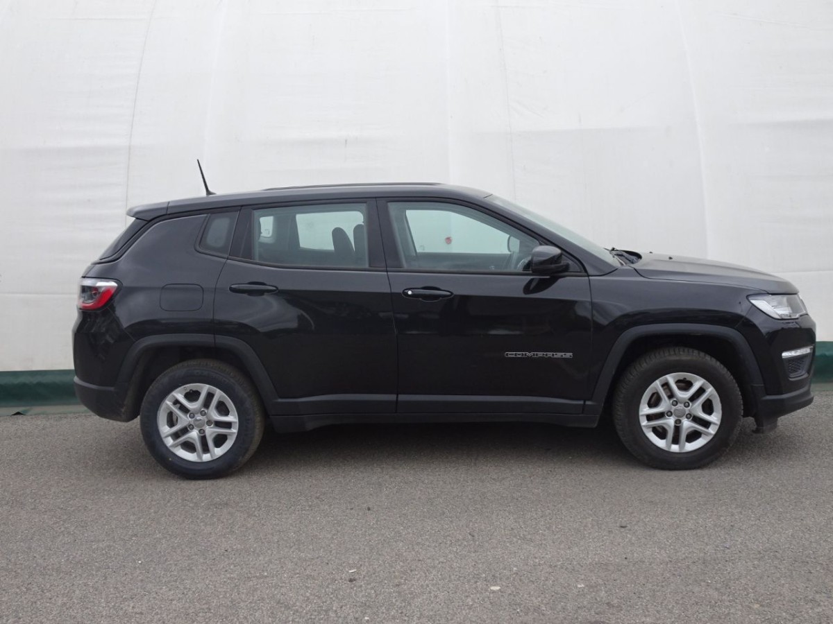 JEEP COMPASS 1.6 MULTIJET II SPORT 5D 118 BHP - 2019 - £10,700