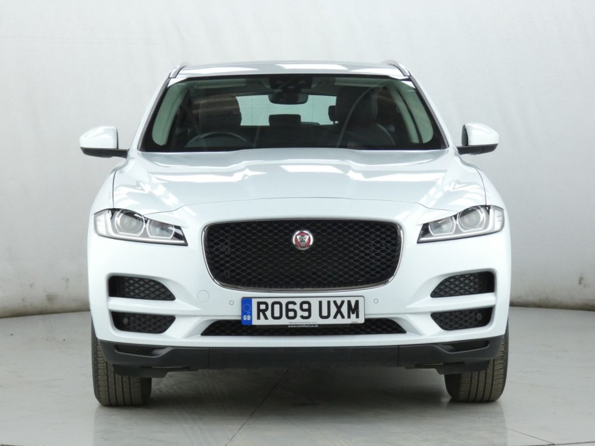 JAGUAR F-PACE 2.0 PRESTIGE 5D 161 BHP - 2019 - £19,990