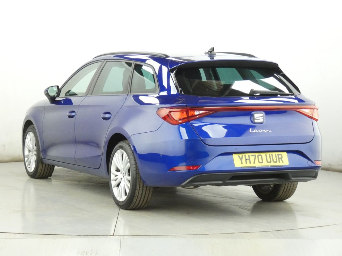 SEAT LEON 1.5 TSI EVO SE DYNAMIC 5D 129 BHP - 2020 - £13,700