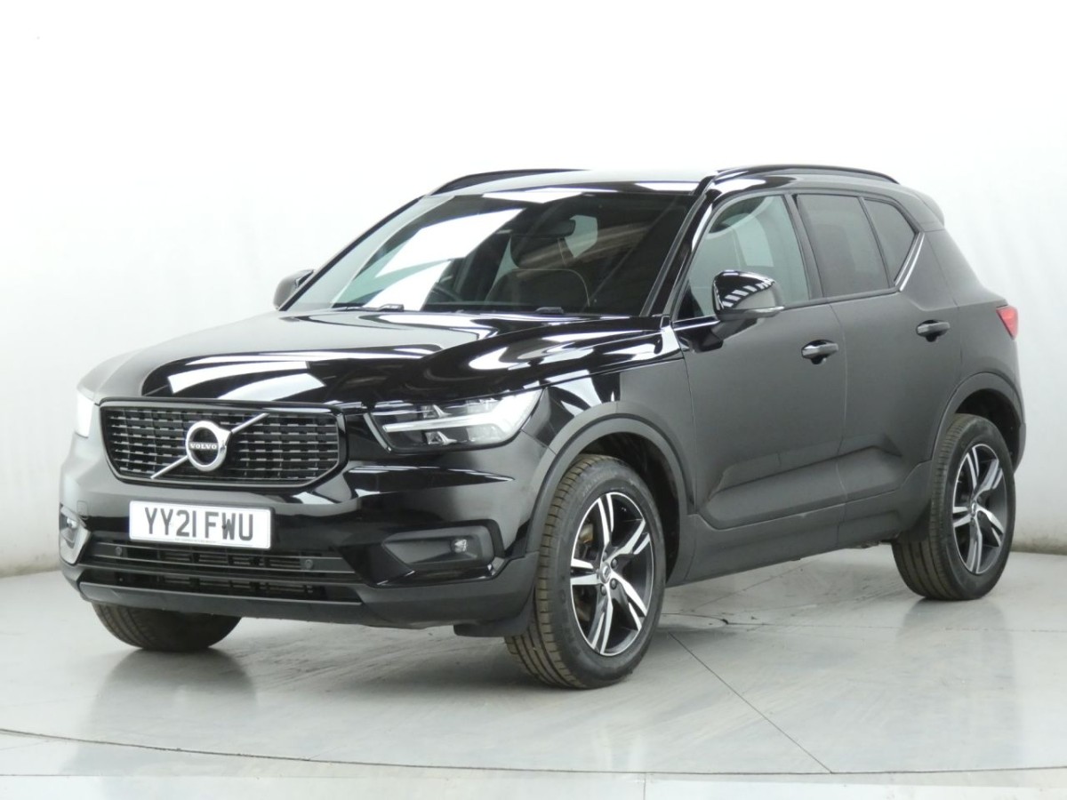 VOLVO XC40 1.5 T3 R-DESIGN 5D 161 BHP - 2021 - £21,990