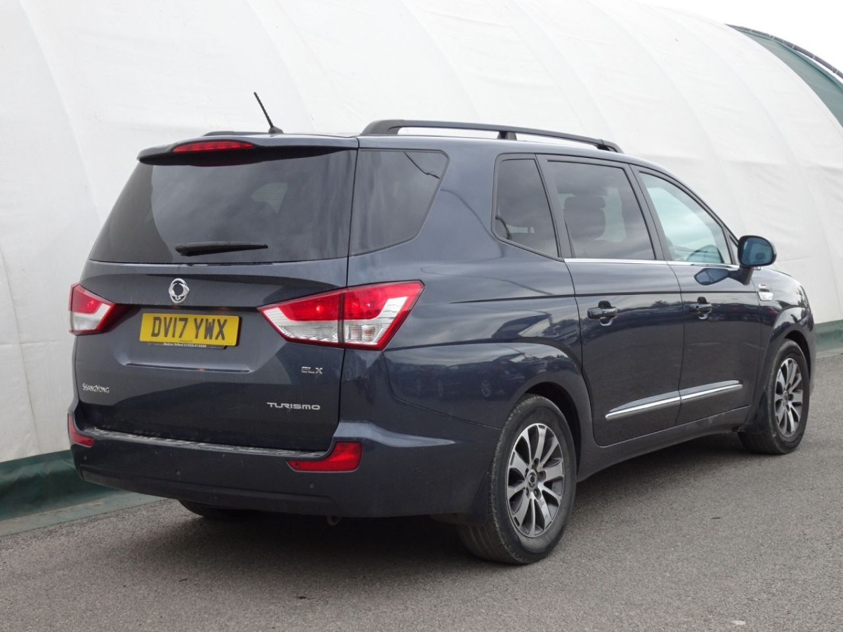 SSANGYONG RODIUS TURISMO 2.2 ELX 5D 176 BHP - 2017 - £8,700