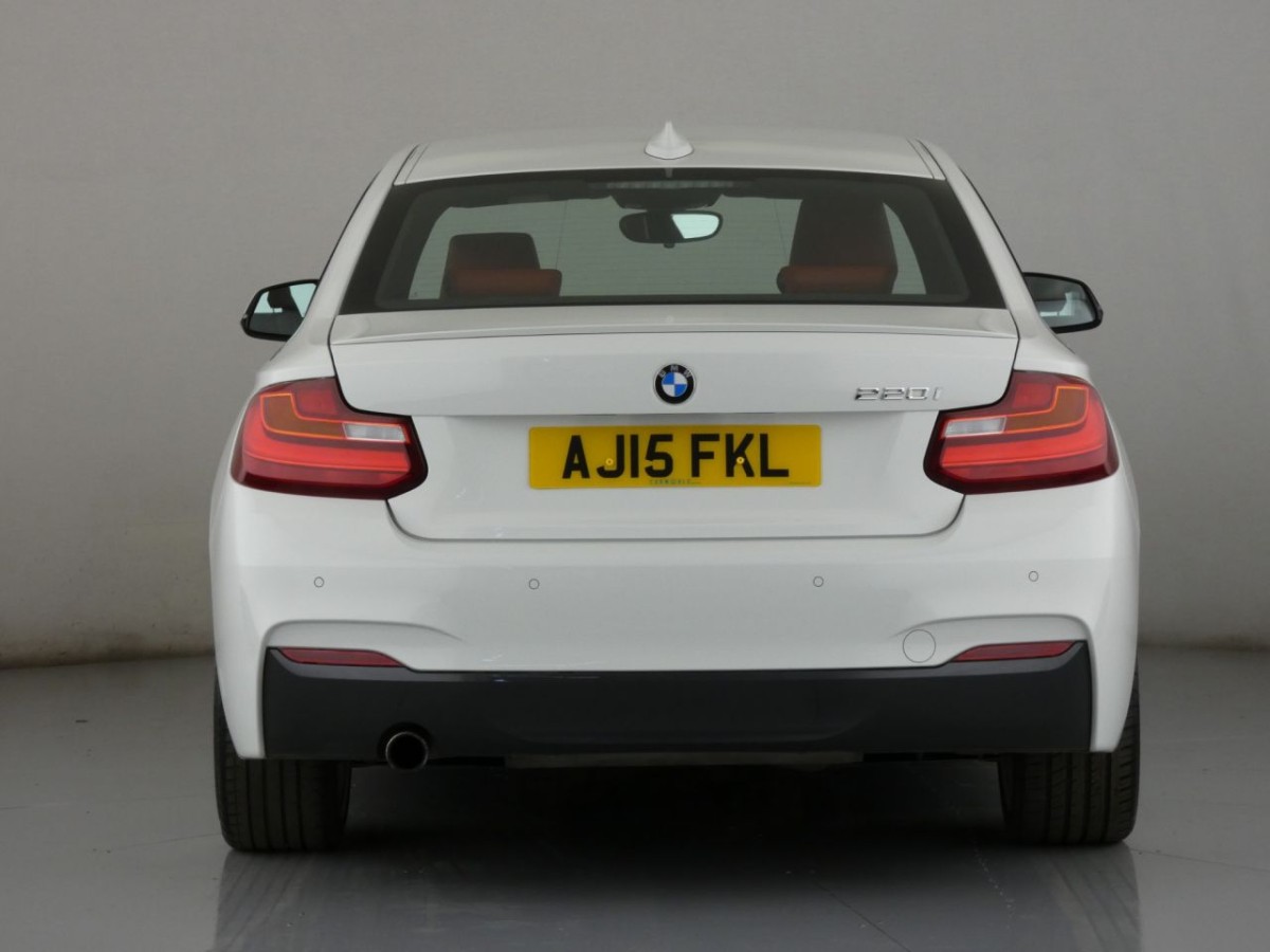 BMW 2 SERIES 2.0 220I M SPORT 2D 181 BHP - 2015 - £13,400