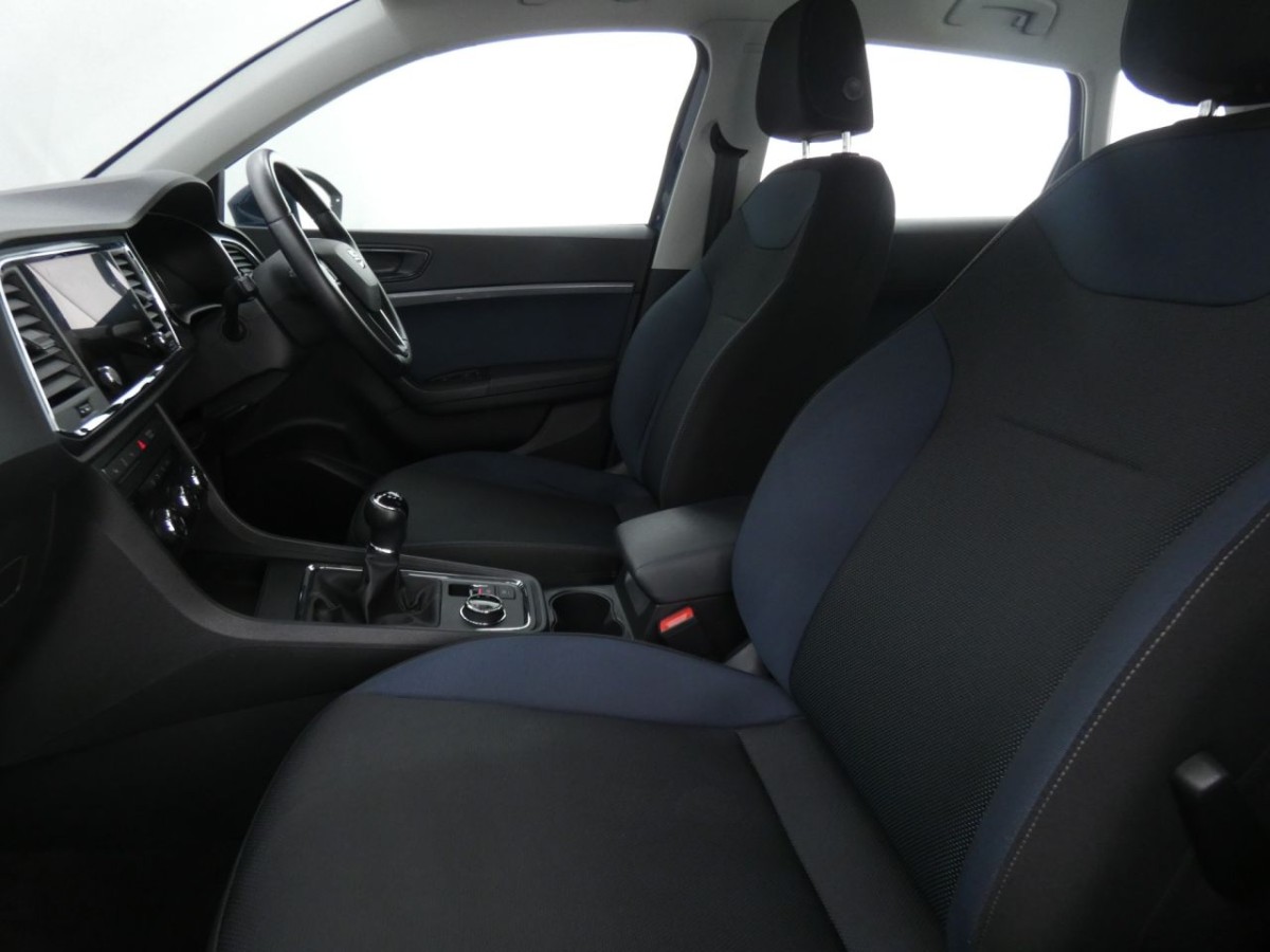 SEAT ATECA 1.5 TSI EVO SE TECH 5D 148 BHP - 2019 - £13,990