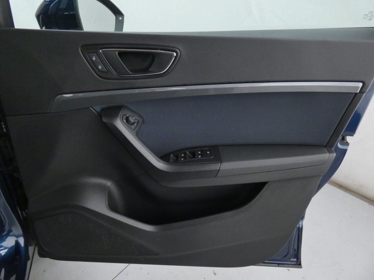 SEAT ATECA 1.5 TSI EVO SE TECH 5D 148 BHP - 2019 - £13,990
