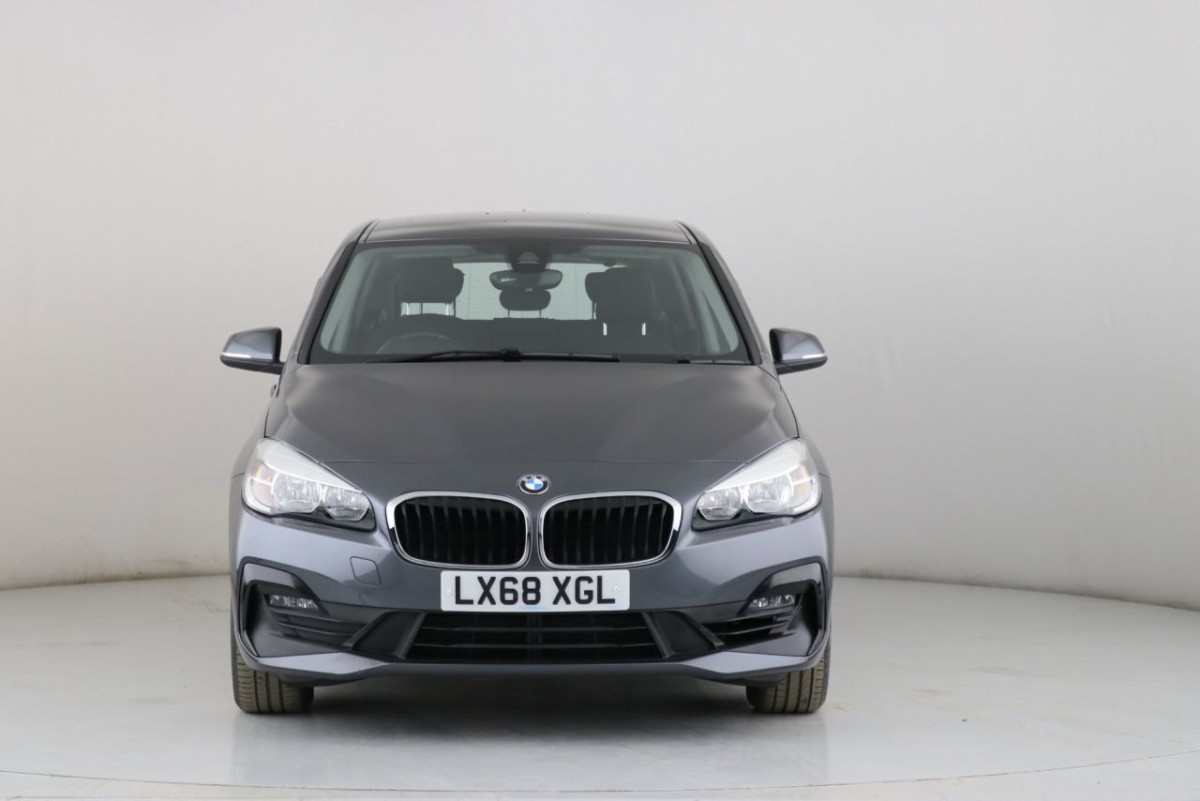 BMW 2 SERIES 1.5 218I SE ACTIVE TOURER 5D 139 BHP - 2018 - £14,400