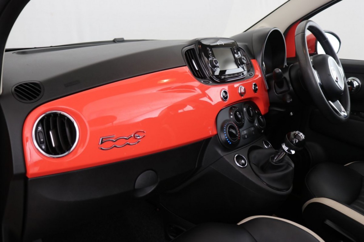 FIAT 500C 1.2 LOUNGE 3D 69 BHP - 2018 - £8,490