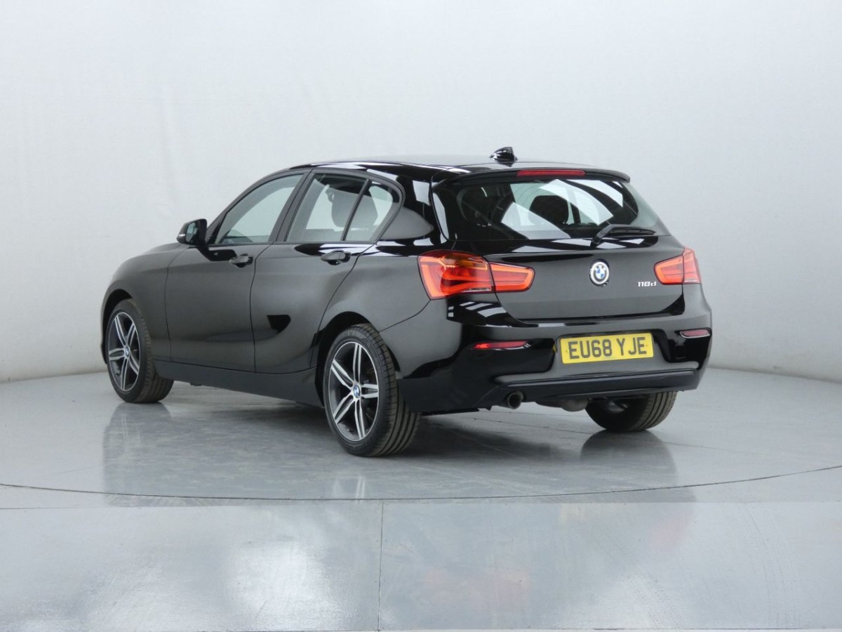 BMW 1 SERIES 2.0 118D SPORT 5D 147 BHP - 2018 - £10,400