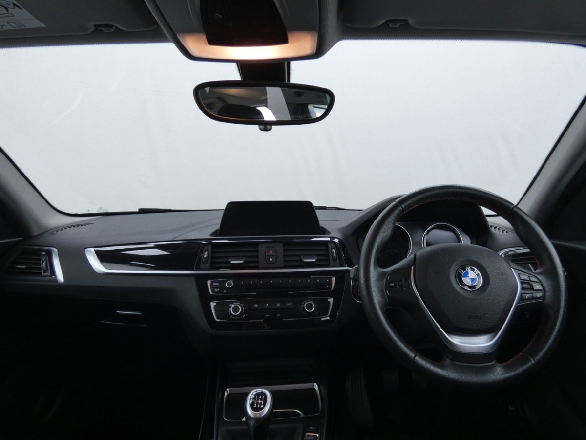 BMW 1 SERIES 2.0 118D SPORT 5D 147 BHP - 2018 - £10,400