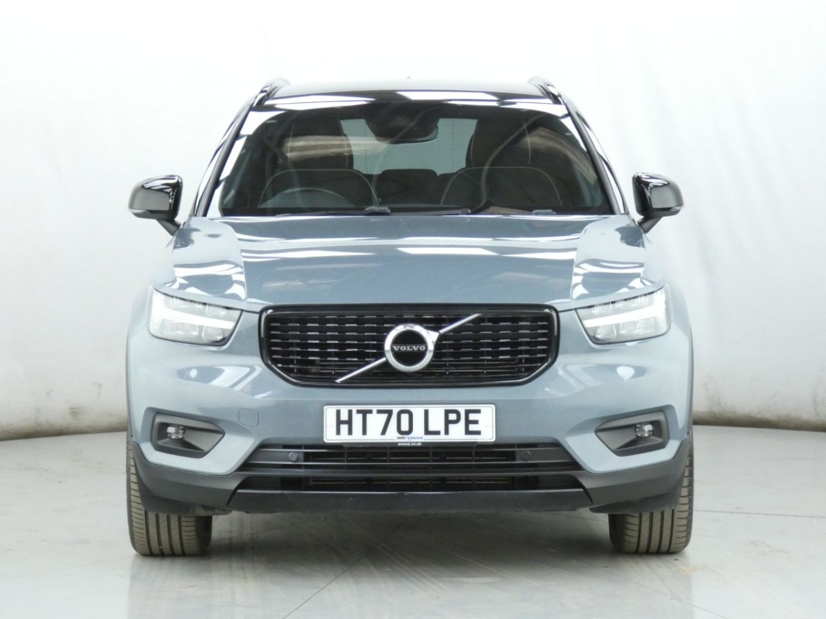 VOLVO XC40 1.5 RECHARGE T4 R-DESIGN 5D 208 BHP - 2021 - £18,700