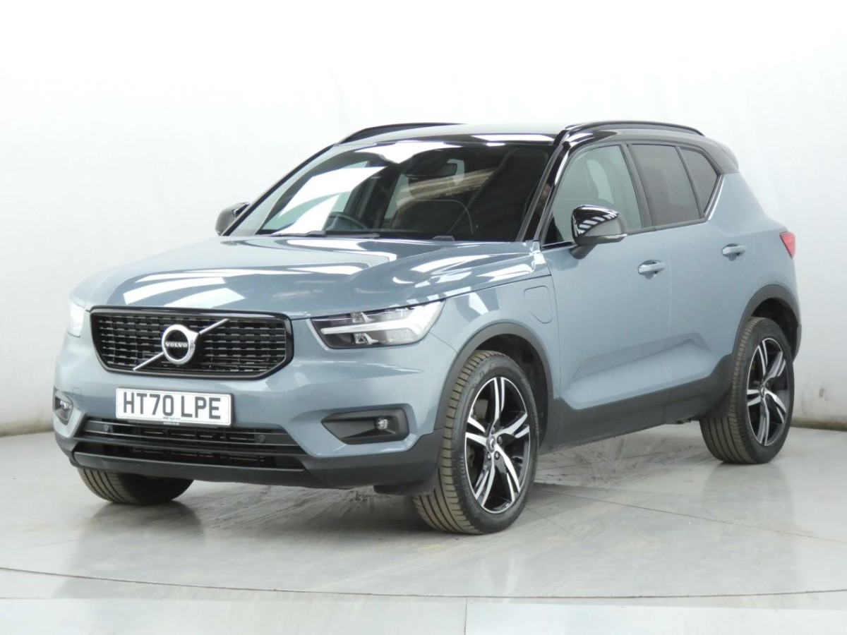 VOLVO XC40 1.5 RECHARGE T4 R-DESIGN 5D 208 BHP - 2021 - £18,700