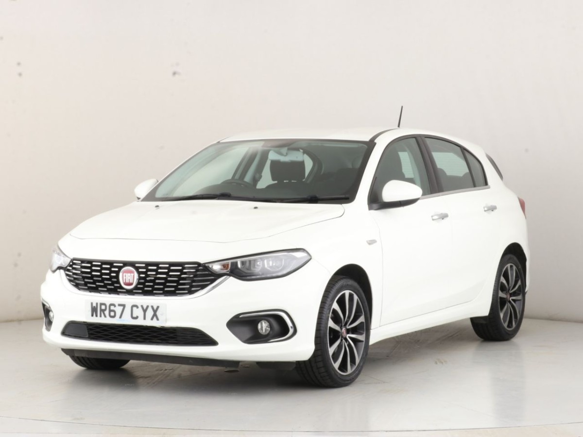 FIAT TIPO 1.4 LOUNGE 5D 94 BHP - 2017 - £8,990
