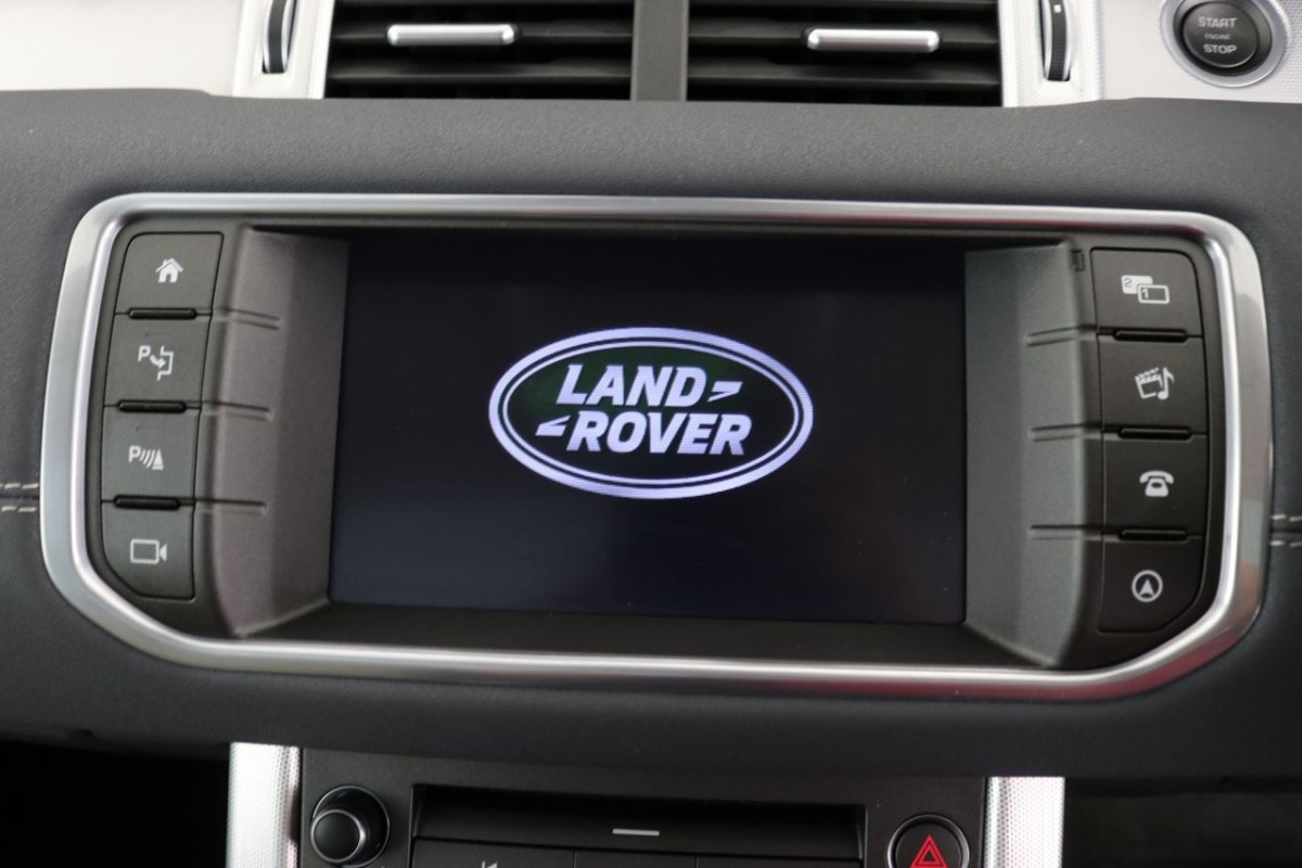 LAND ROVER RANGE ROVER EVOQUE 2.0 TD4 HSE DYNAMIC LUX 5D 177 BHP - 2015 - £24,490