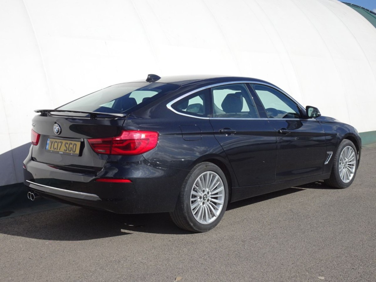 BMW 3 SERIES 2.0 320I LUXURY GRAN TURISMO 5D 181 BHP - 2017 - £11,200