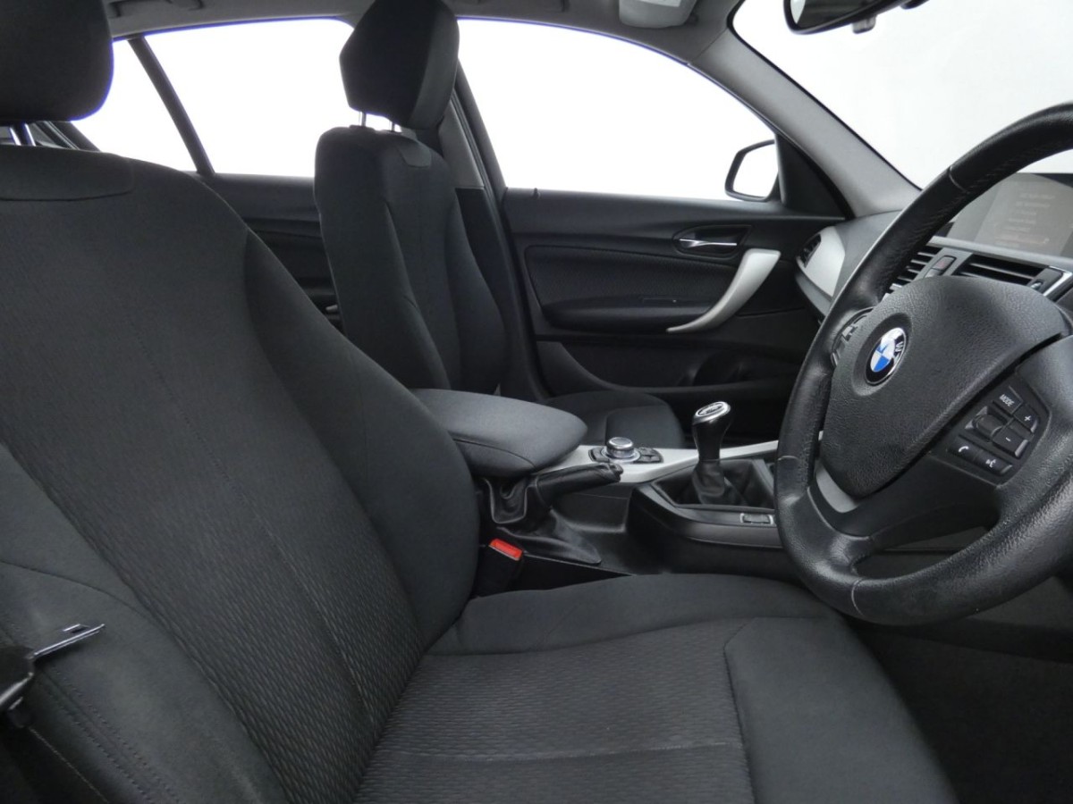 BMW 1 SERIES 2.0 118D SE 5D 147 BHP - 2016 - £7,990