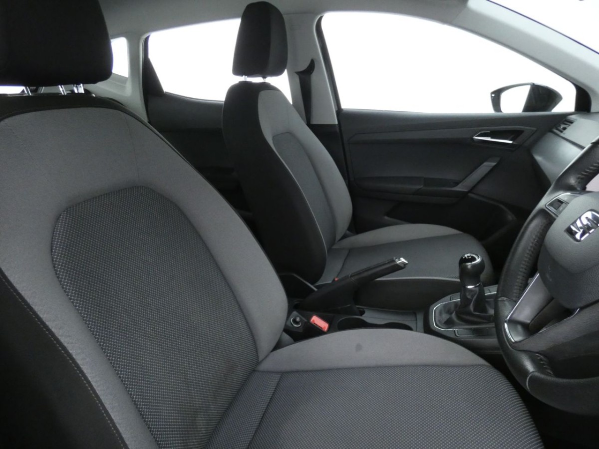 SEAT IBIZA 1.0 MPI SE TECHNOLOGY 5D 80 BHP - 2019 - £9,990