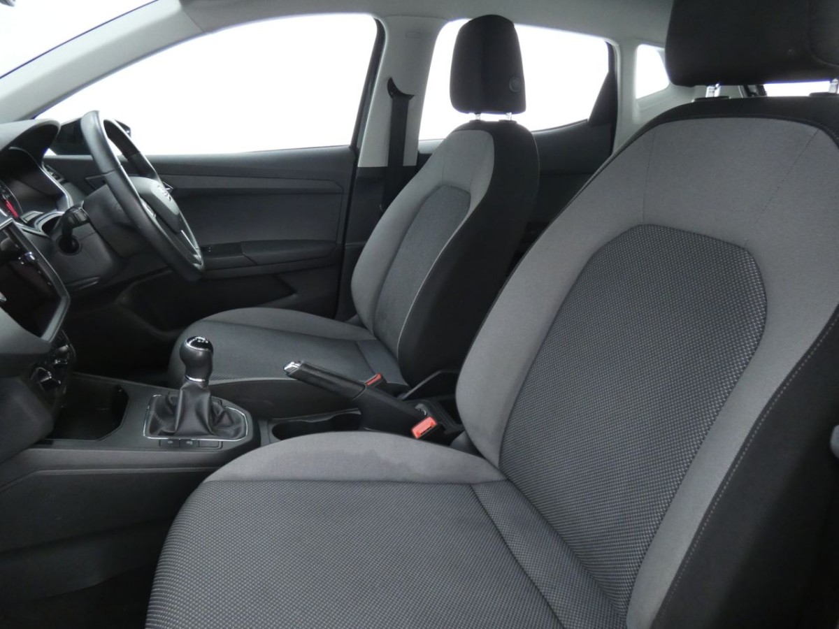 SEAT IBIZA 1.0 MPI SE TECHNOLOGY 5D 80 BHP - 2019 - £9,990