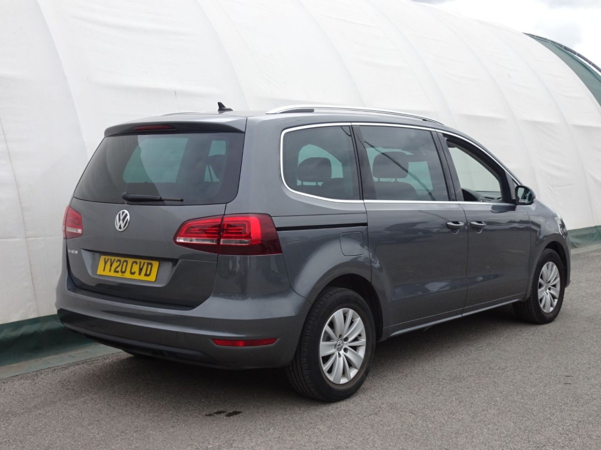 VOLKSWAGEN SHARAN 2.0 SE NAVIGATION TDI DSG 5D 148 BHP - 2020 - £22,990