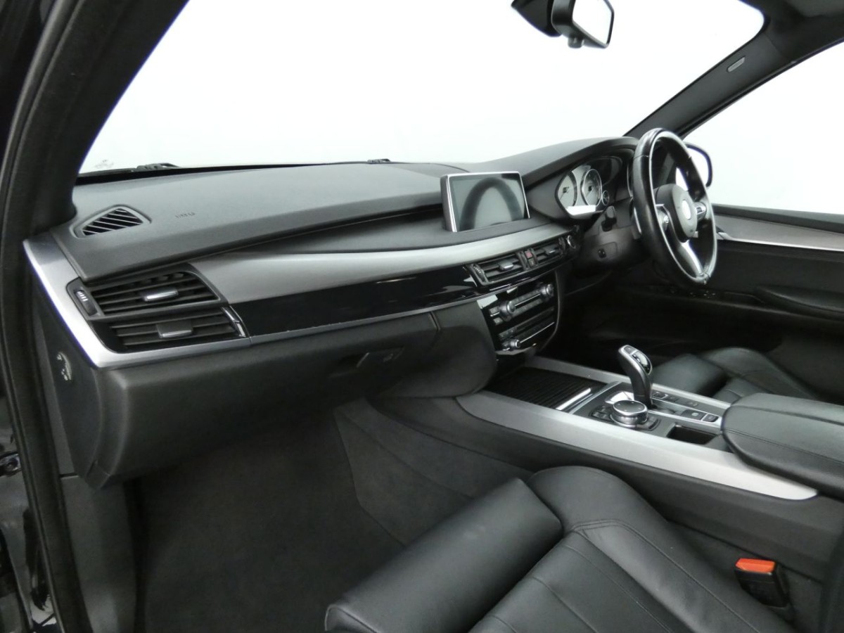 BMW X5 3.0 XDRIVE30D M SPORT 5D 255 BHP - 2015 - £28,990