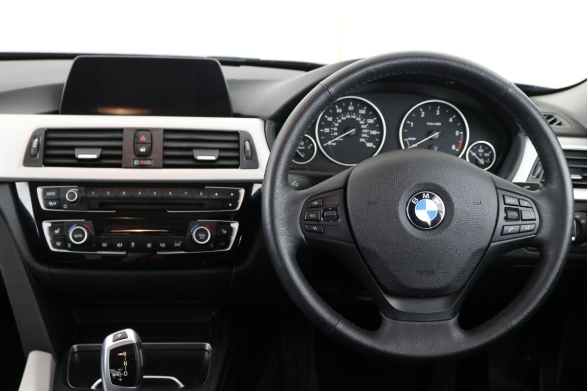 BMW 3 SERIES 2.0 318D SE 4D 148 BHP - 2018 - £16,700