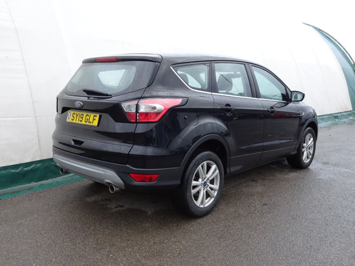 FORD KUGA 1.5 ZETEC 5D 148 BHP - 2019 - £12,490