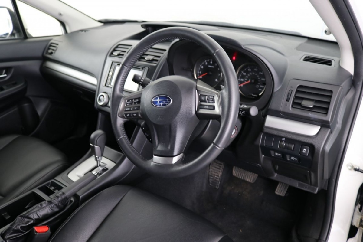 SUBARU XV 2.0 I SE PREMIUM 4WD 5D 148 BHP - 2014 - £12,990