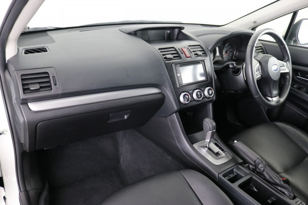 SUBARU XV 2.0 I SE PREMIUM 4WD 5D 148 BHP - 2014 - £12,990