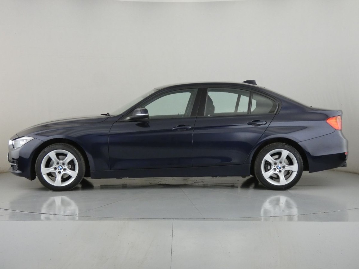 BMW 3 SERIES 2.0 316D SPORT 4D 114 BHP - 2014 - £10,990