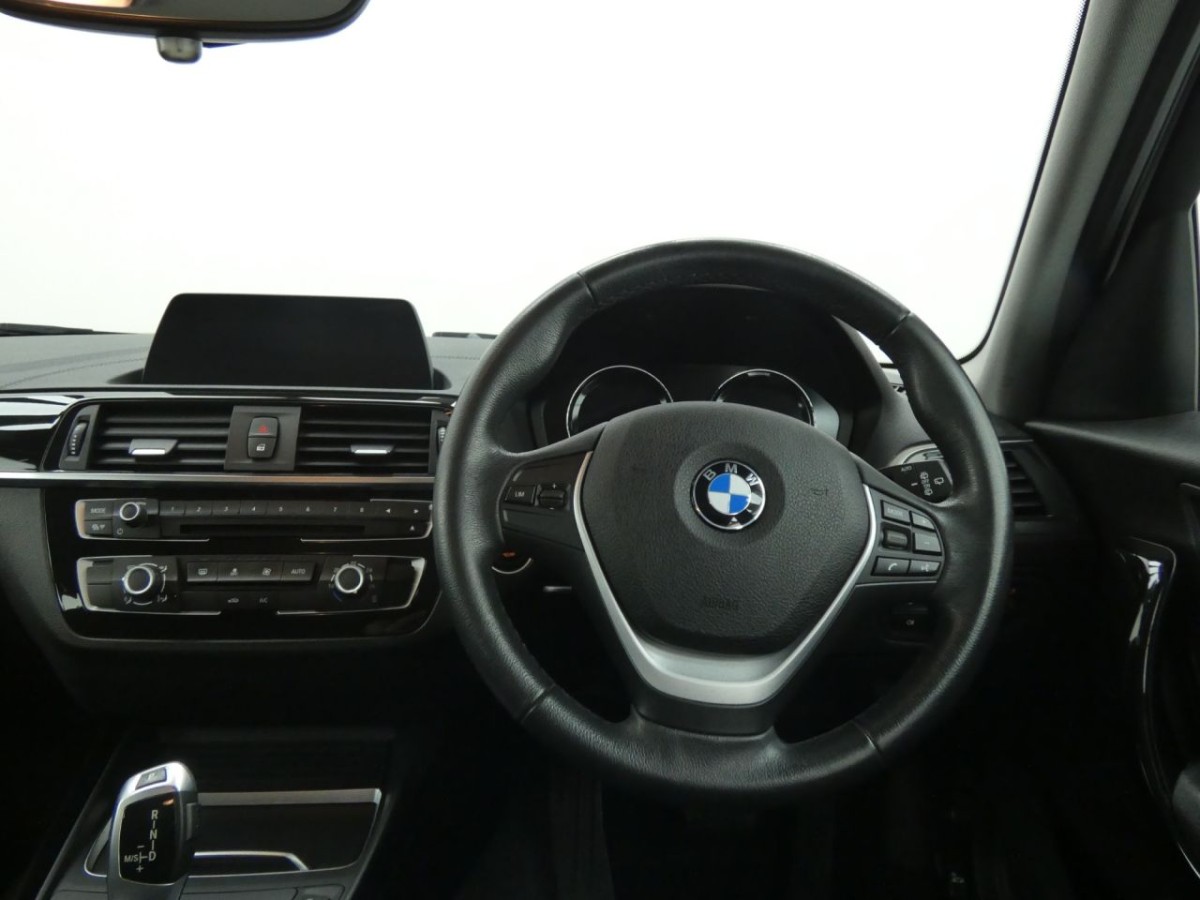 BMW 1 SERIES 1.5 118I SPORT 5D 134 BHP - 2019 - £15,700