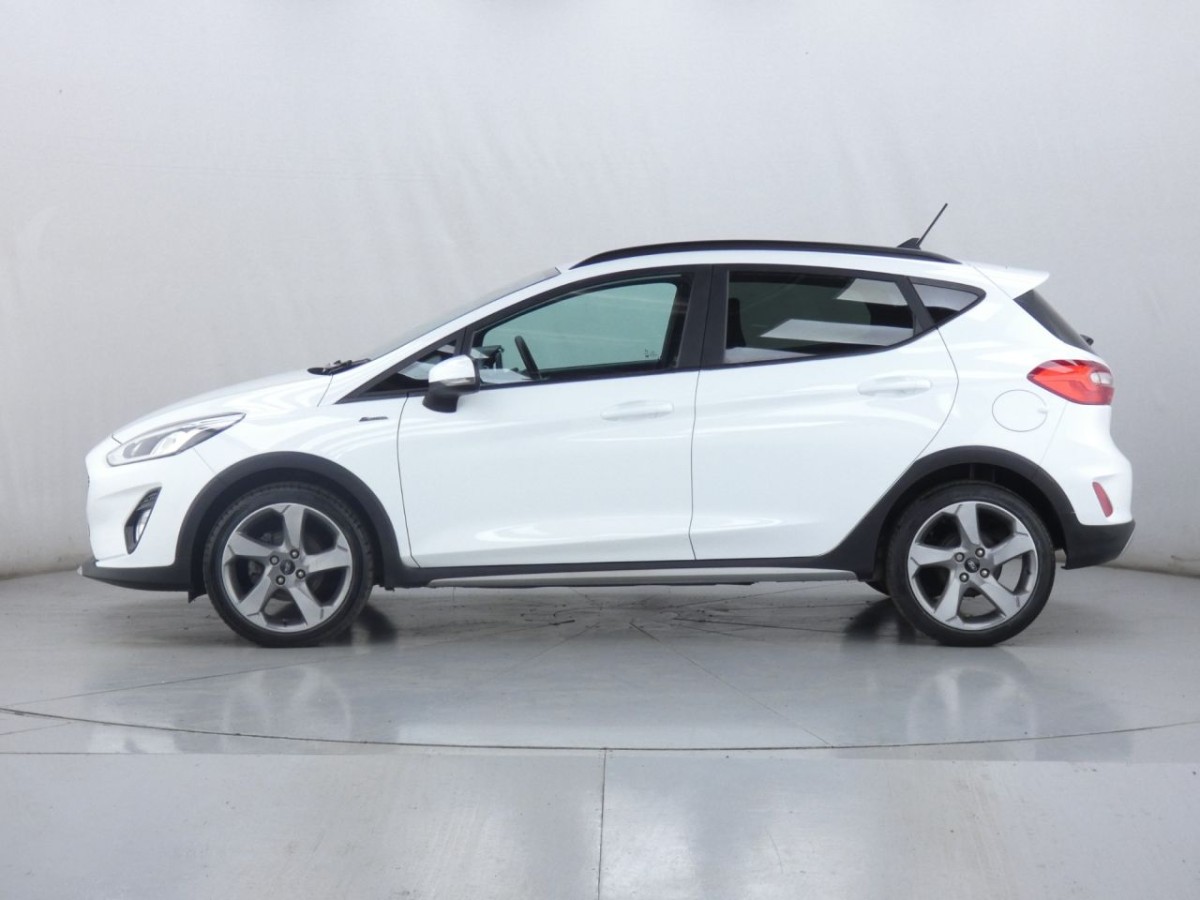 FORD FIESTA 1.0 ACTIVE EDITION MHEV 5D 124 BHP - 2021 - £10,990