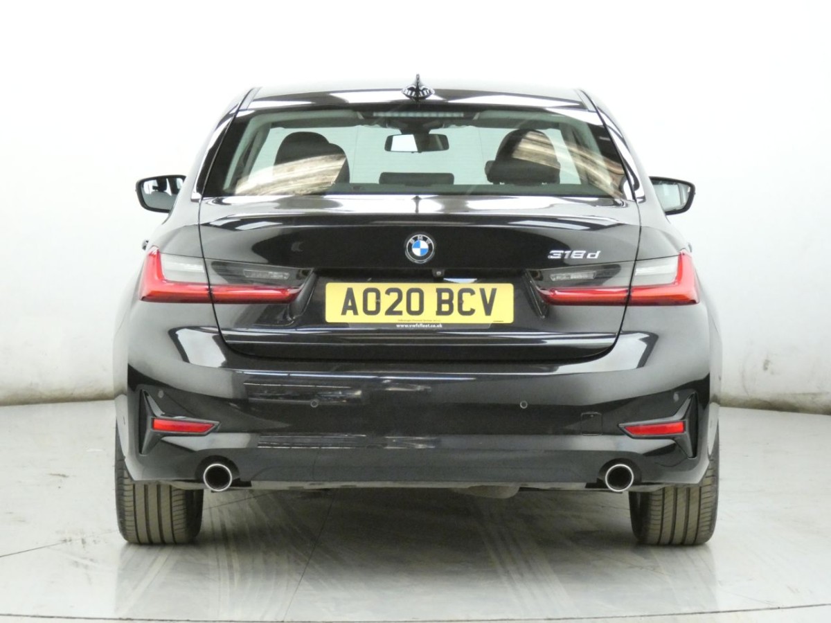 BMW 3 SERIES 2.0 318D SE 4D 148 BHP - 2020 - £12,400