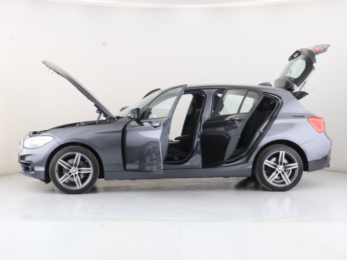 BMW 1 SERIES 2.0 120D SPORT 5D 188 BHP HATCHBACK - 2018 - £15,400