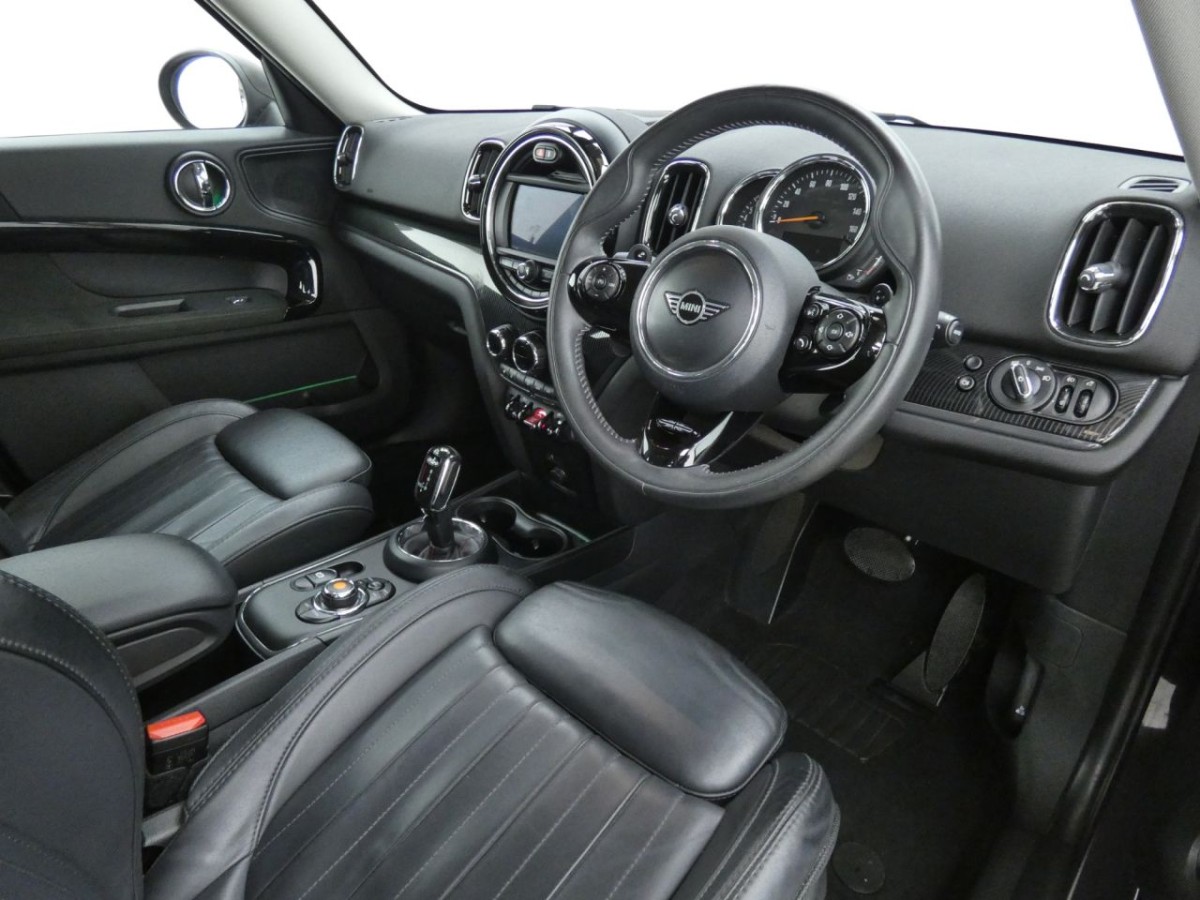 MINI COUNTRYMAN 2.0 COOPER S EXCLUSIVE 5D 190 BHP - 2019 - £14,700