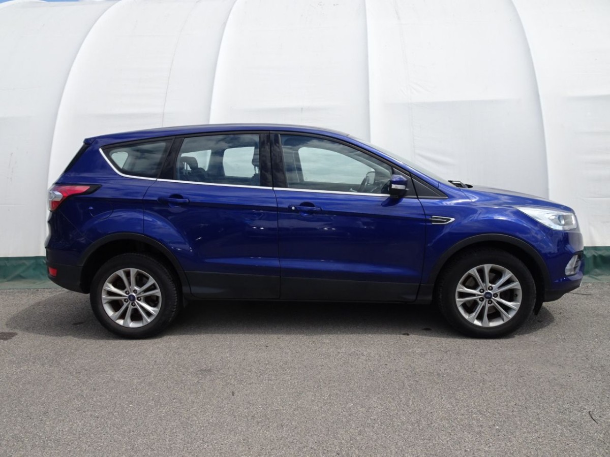 FORD KUGA 1.5 TITANIUM TDCI 5D AUTO 119 BHP HATCHBACK - 2018 - £12,490